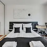 Downtown Apartments Slaska 17