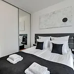 Downtown Apartments Slaska 17