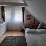 Pokoje Przy Parku