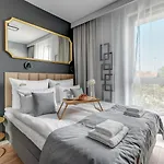 City Center Garden Gates Boutique By Downtown Apartments