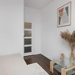 Serce Gdańska Długie Ogrody by Renters