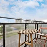 Serce Gdańska Długie Ogrody by Renters