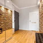 Uroczy Apartament No1 W ,, Sercu Starego Miasta Wyspa Spichrzow,,