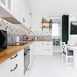Old Town Bastion Walowa Apartments By Noclegi Renters