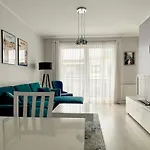 Przestronne Studio Blisko Morza