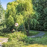 Lovely Apartment In Gdansk With Wifi
