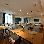 Hotel Faros Gdansk Airport