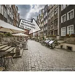 Apartament Bursztynowy Mariacka Old Town