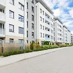 Carmel Rentyear Apartments