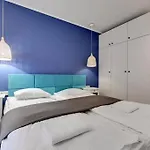 Golden Apartments&T15