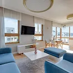 Mila Baltica Seaside, Sauna, Gym & Parking By Downtown Apartments