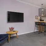 Aura Studio Apartment Downtown Gdansk By Noclegi Renters