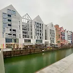Old Town Wind Rose- Luxury Apartments Gdansk- Granaria