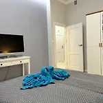 Anchor Apartment