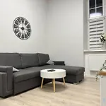 Anchor Apartment