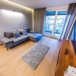Euro Riverside Luxury Apartment 2