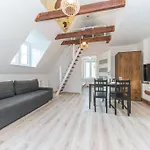 Hello Apartments Sw Ducha Loft For 6 Guests
