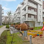 Rezydencja Marina Seaside & Free Parking By Downtown Apartments