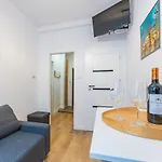 Hello Apartments Studio Sw Ducha