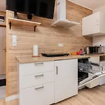 Cozy Studio In Downtown Gdansk By Noclegi Renters