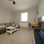 Bh Properties, Apartament Wood