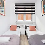 Warzywnicza Apartment Motlawa River By Noclegi Renters