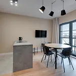 Rentplanet - Dwie Motlawy