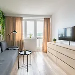 Prime Apartments - Oliva View