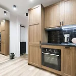 Prime Apartments - Oliva View