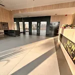 16 Floor Nad Morzem - Prawy