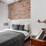 Piano Apartment W Sercu Starego Miasta