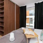 Superior Apartment With Balcony & Parking Gdansk By Noclegi Renters Prestige