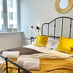 Garncarska Apartment Old Town City Center