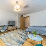 Bh Properties, Apartamenty Teatr Wybrzeze Srodmiescie
