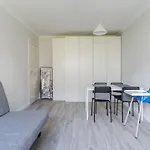 Black Chairs - Apartament Blisko Morza