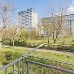 Black Chairs - Apartament Blisko Morza