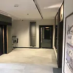 Garden Apartment In Scala