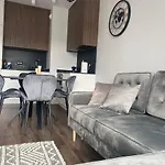 Garden Apartment In Scala