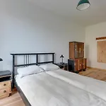 Staywin Wilcza Apartments