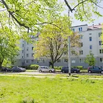 North Harbour Apartments By Rentujemy