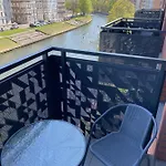 Emi River Apartment
