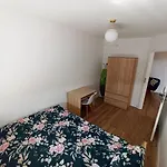 Obroncow Wybrzeza 10