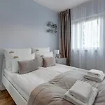 Nadmotlawie Riverside & Gym By Downtown Apartments