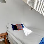 Cozy Loft With Old Town View - Free Parking