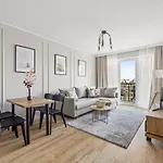 Marina Primore Elegance By Praia Apartments Close To Ergo Arena & Beach