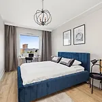 Marina Primore Elegance By Praia Apartments Close To Ergo Arena & Beach