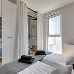 Luxury Aura 40 - 5 By Grand Apartments