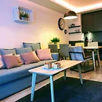Uno 9 Apartment