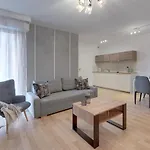 Aura Apartments Old Town