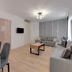 Aura Apartments Old Town